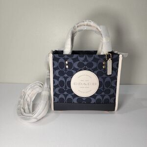 NWT Coach C8582 Dempsey Tote 22 In Signature Jacquard Denim Multi Coach Patch